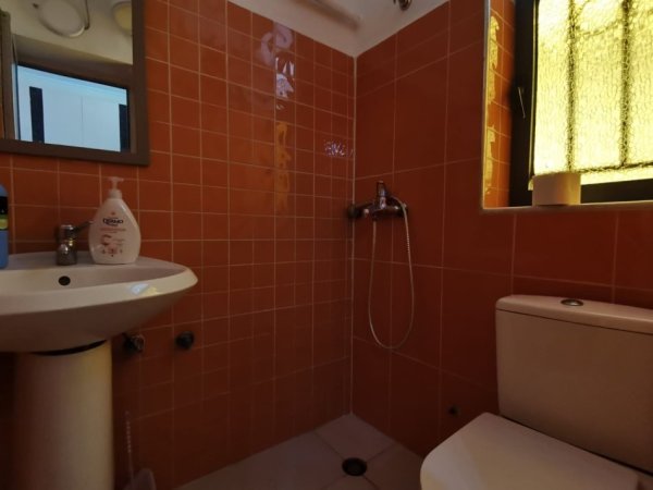 Apartament 1+1 Kati 3, 1 m² 320 € (Rruga Gjon Mili)