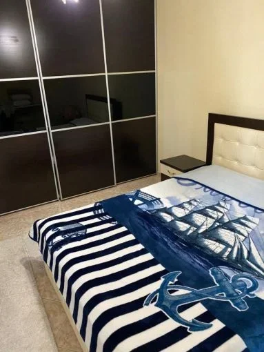 Tirane, jepet me qera apartament 1+1+Aneks+Ballkon Kati 6, 75 m² 600 € (Rruga e Kavajes , prane Elektroskek Hikvision)