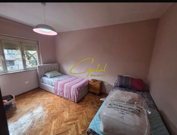 Tirane, jepet me qera apartament 1+1 Kati 3, 65 m² 590 € (MYSLYM SHYRI)