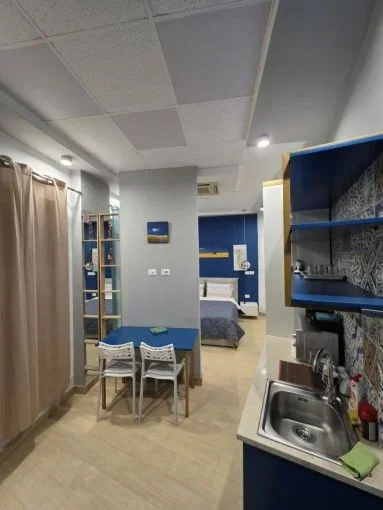 Tirane, jepet me qera garsonier 1+1 Kati 1, 35 m² 600 € (Rruga Myslym Shyri)