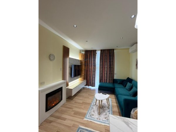 Tirane, jepet me qera apartament 2+1 Kati 6, 94 m² 1.500 € 