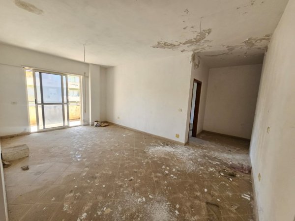 Durres, shes apartament 2+1+Ballkon Kati 7, 100 m² 120.000 € (plazh)