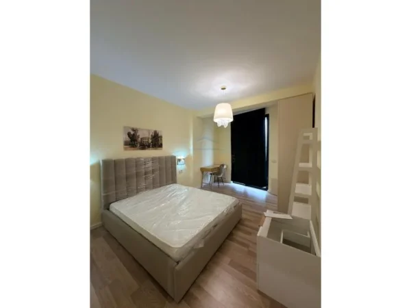 Tirane, jepet me qera apartament 2+1 Kati 6, 94 m² 1.500 € 