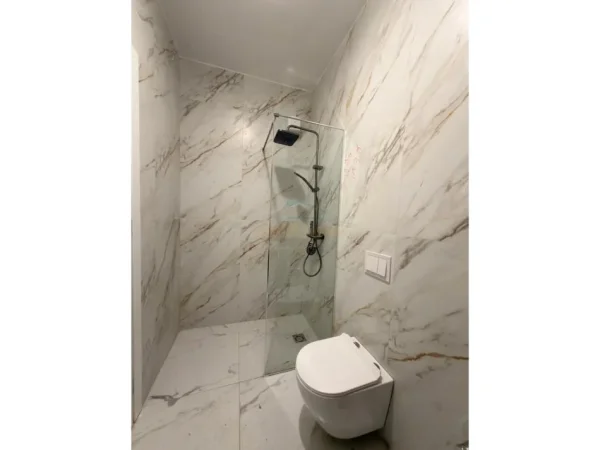 Tirane, jepet me qera apartament 2+1 Kati 6, 94 m² 1.500 € 