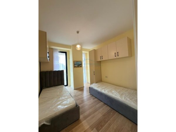 Tirane, jepet me qera apartament 2+1 Kati 6, 94 m² 1.500 € 