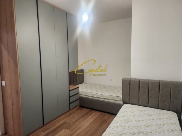 Tirane, jepet me qera apartament 2+1 Kati 7, 100 m² 600 € (ASTIR)