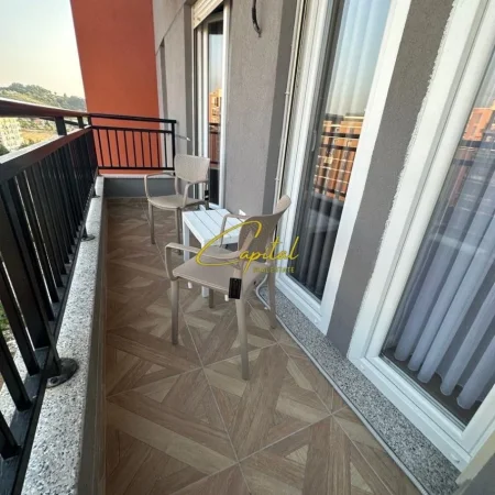 Tirane, jepet me qera apartament 2+1 Kati 7, 100 m² 600 € (ASTIR)