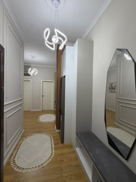 Tirane, shitet apartament 1+1 Kati 2, 77 m² (Rruga Tom Plezha)