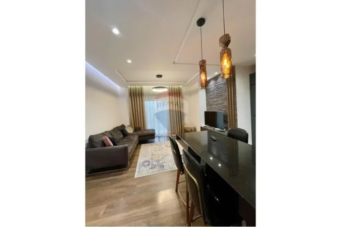 Tirane, jepet me qera apartament 2+1+Aneks+Ballkon Kati 4, 111 m² 850 € (Kompleksi Panorama)