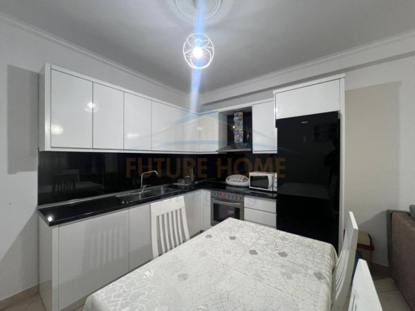 Tirane, shitet apartament 2+1 Kati 2, 102 m² 135.000 € (Rruga e Thesarit, Fresk)