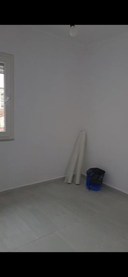 Tirane, jepet me qera zyre Kati 5, 74 m² 800 € (QENDER)