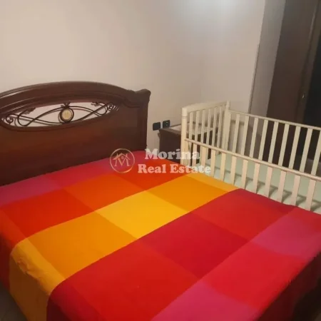 Tirane, jepet me qera apartament 1+1 Kati 2, 60 m² 450 € (Vasil Shanto)