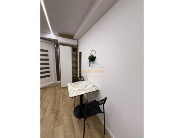 Tirane, jepet me qera apartament 1+1 Kati 0, 40 m² 550 € (21 Dhjetori)