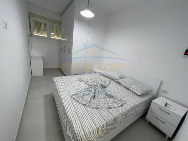 Tirane, jepet me qera apartament 1+1 Kati 1, 50 m² 450 € 