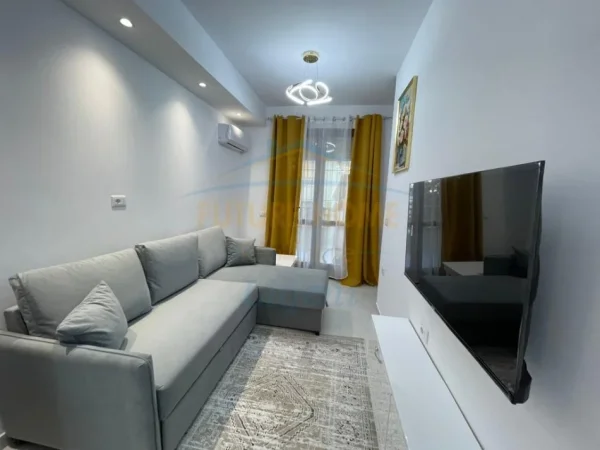 Tirane, jepet me qera apartament 1+1 Kati 1, 50 m² 450 € (KOPSHTI BOTANIK) LI62204