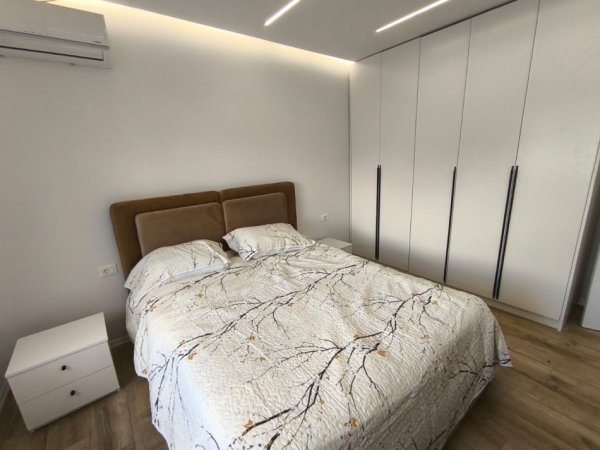 Tirane, jepet me qera apartament 1+1 Kati 4, 70 m² 600 € (Kodra e Diellit)