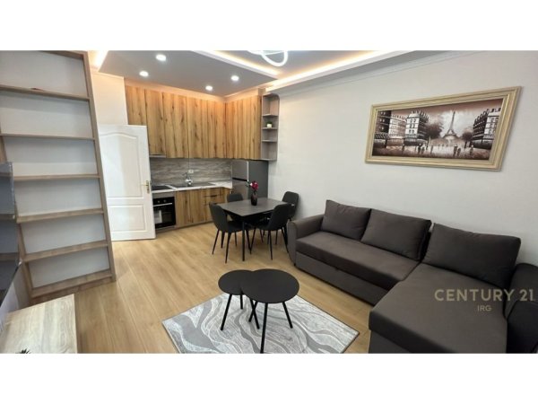 Tirane, jepet me qera apartament 1+1 Kati 6, 54 m² 400 € 