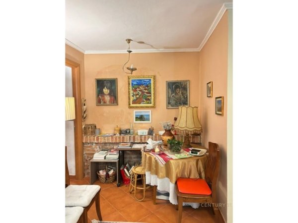 Tirane, shitet apartament 2+1 Kati 3, 100 m² 169.000 € (Pjeter Budi)