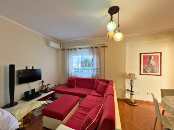 Vlore, shitet apartament 1+1+Ballkon Kati 3, 65 m² 117.000 € (Skele, Vlore)