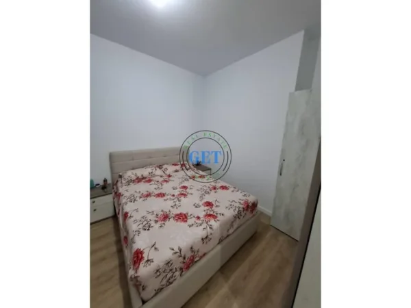 Durres, shitet apartament 1+1+Ballkon Kati 1, 51 m²