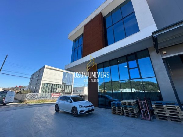 Tirane, shitet ambjent biznesi , 483 m² 1.340.000 € (Vaqarr)