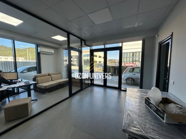 Tirane, shitet ambjent biznesi , 483 m² 1.340.000 € (Vaqarr)