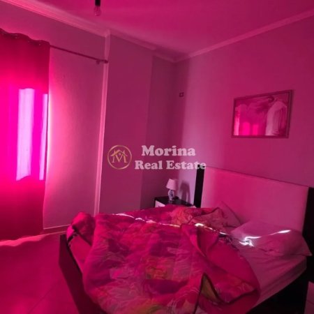Tirane, jepet me qera apartament 1+1+Ballkon Kati 2, 55 m² 300 € (Fresku)