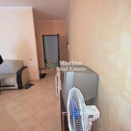 Tirane, jepet me qera apartament 1+1+Ballkon Kati 2, 55 m² 300 € (Fresku)