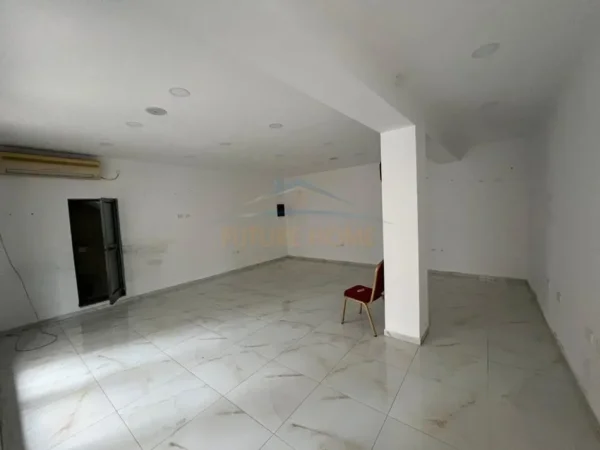 Tirane, shitet ambjent biznesi Kati 0, 48 m² 160.000 € (Vasil Shanto)
