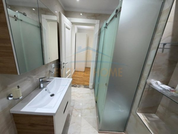 Durres, shitet apartament 2+1 Kati 4, 110 m² 198.000 € (Golem)