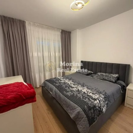 Tirane, jepet me qera apartament 1+1 Kati 3, 55 m² 550 € (Rruga 5 Maji)