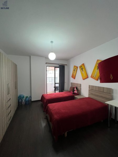 Tirane, shitet apartament 2+1 Kati 3, 115 m² 160.000 € (Astir)