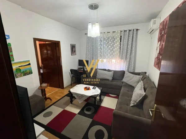 Tirane, shitet apartament 3+1+Ballkon Kati 4, 82 m² 160.000 € (RRUGA BARDHYL)