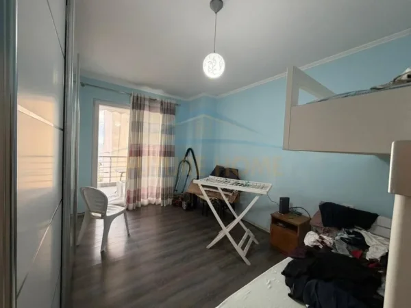 Durres, shitet apartament 3+1+Ballkon Kati 5, 139 m² 320.000 € (Vollga)