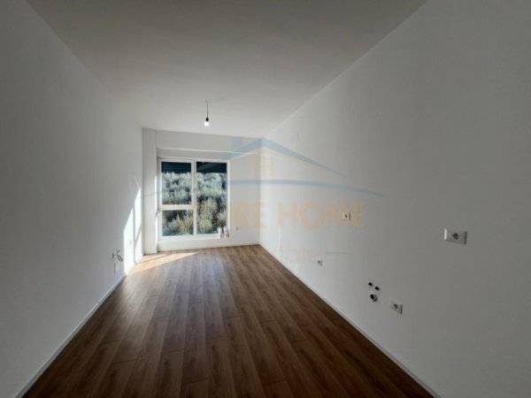 Shqiperi, shitet apartament 1+1 Kati 3, 53 m² 83.000 € 