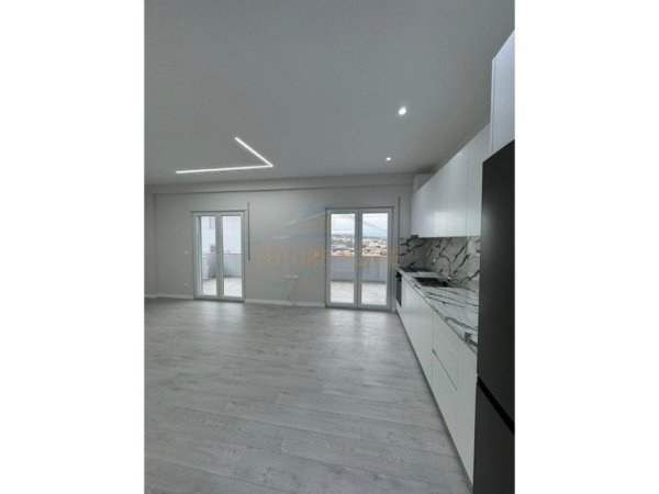 Tirane, jepet me qera apartament 1+1+Ballkon Kati 2, 60 m² 350 € (Kodra e Priftit)