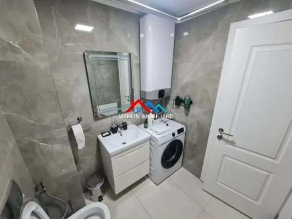 Tirane, jepet me qera apartament 2+1+Ballkon , 105 m² 1.300 € (RRUGA KAJO KARAFILI,RRUGA E KAVAJES)