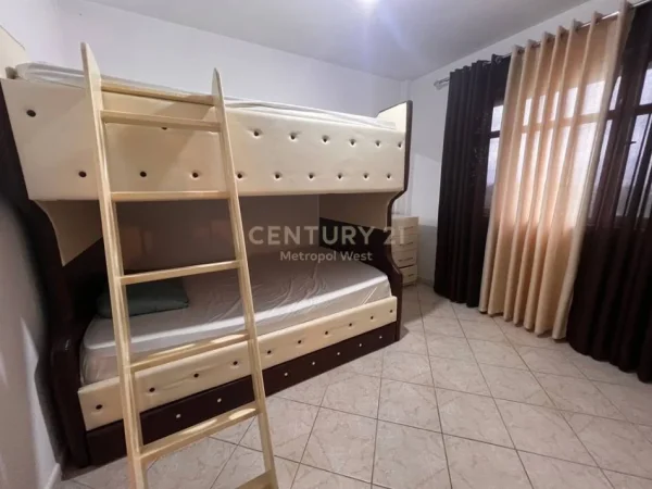 Tirane, shitet apartament 2+1 Kati 3, 94 m² 125.000 € 
