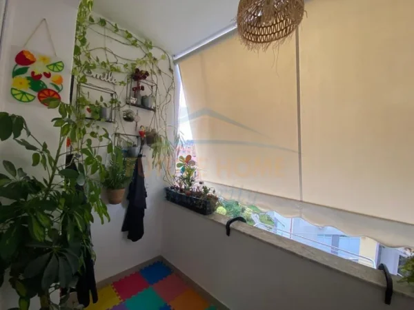 Tirane, shitet apartament 1+1 Kati 4, 100 m² 235.000 € 