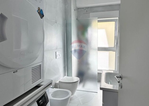 Tirane, shitet apartament 1+1 Kati 2, 52 m² 90.000 € (Ali Dem (530261084-38))