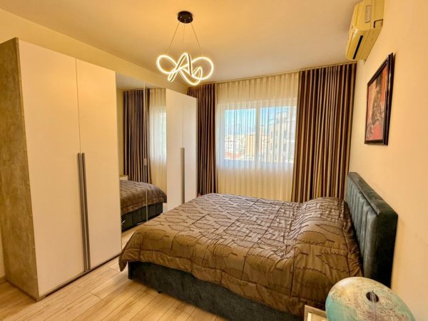 Tirane, jepet me qera apartament 1+1 Kati 8, 70 m² 900 € (Rruga e Kosovareve)