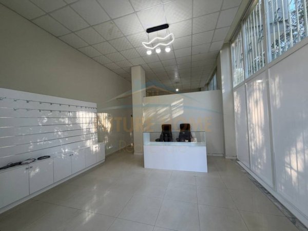 Tirane, shitet ambjent biznesi Kati 0, 59 m² 92.000 € (Rruga Shefqet Kuka, Fresk , Tiranë)