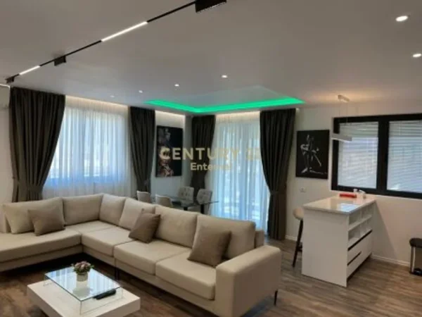 Tirane, shitet apartament 3+1 Kati 9, 142 m² 320.000 € 