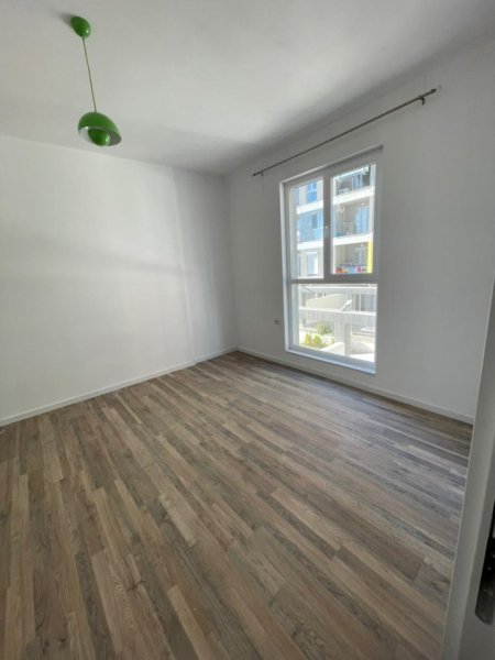 Tirane, jepet me qera apartament 3+1+Ballkon Kati 1, 116 m² 50.000 € (Univers City)