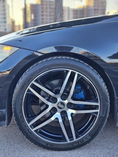 Tirane, shes makine bmw 320d Nafte, e zeze manuale Kondicioner 260.000 km 5.000 €