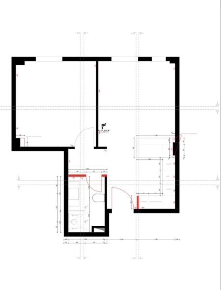 Tirane, jepet me qera zyre Kati 1, 65 m² 900 € (stacioni i trenit)