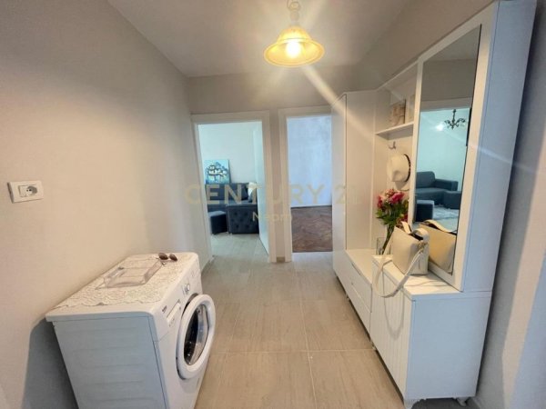Tirane, jepet me qera apartament 3+1+Aneks Kati 5, 79 m² 690 € (Rruga Fortuzi)