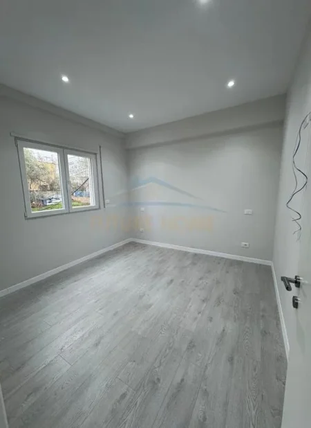 Tirane, jepet me qera apartament 2+1 Kati 4, 90 m² 450 € (Kodra e Priftit)