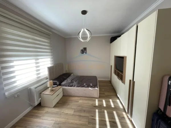 Shitet, Apartament 2+1+2, Kopshti Botanik,  285.000 €