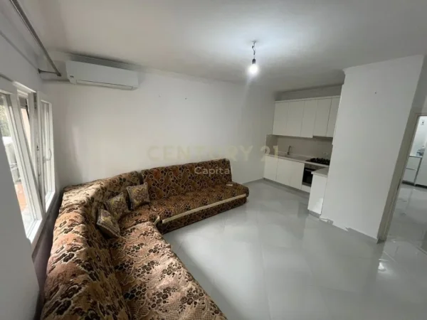 Tirane, jepet me qera apartament 2+1 Kati 2, 83 m² 630 € (Don Bosko CAPITAL130648)